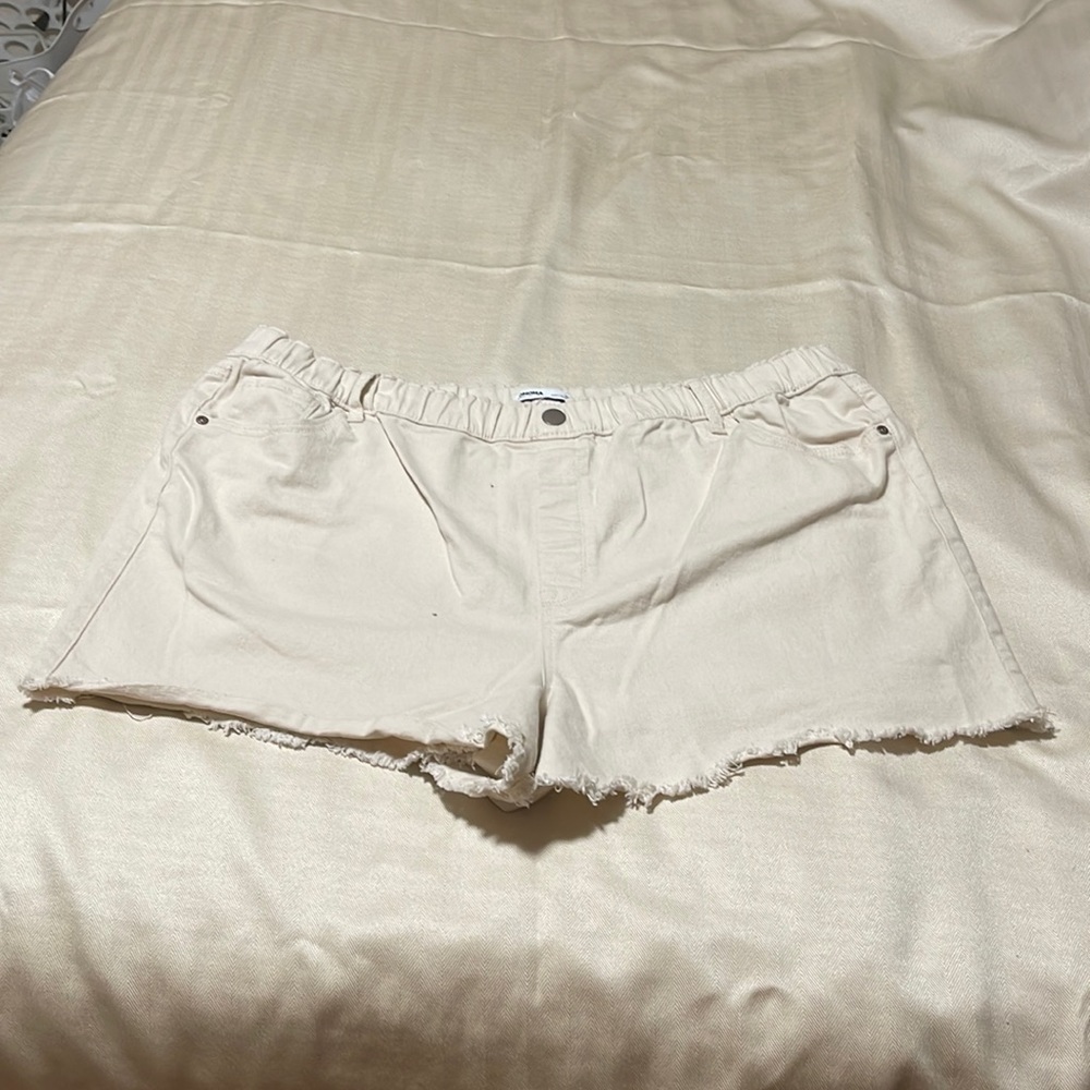 ⭐️Sonoma slip on shorts. Size 18W